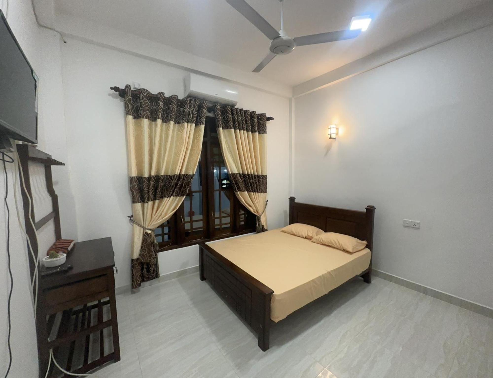 Sns Guest House Galewela Exterior photo